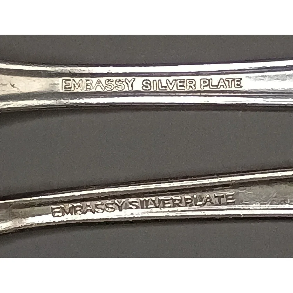 Bouquet-Embassy (Silverplate, 1939) by International Silver - 2 pieces